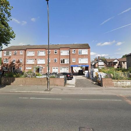 Conveniently Situated 1Bed Apt In Stretford Apartment Manchester Ngoại thất bức ảnh
